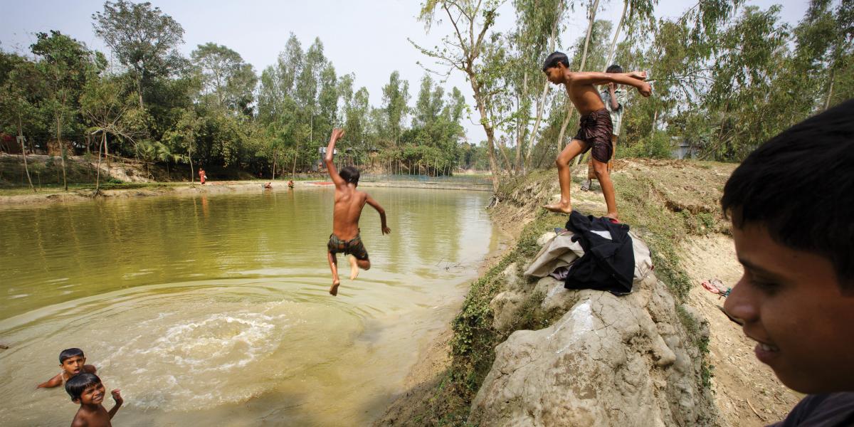 bangladesh_drowning_054