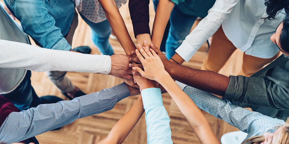 circle of hands to express diversity 