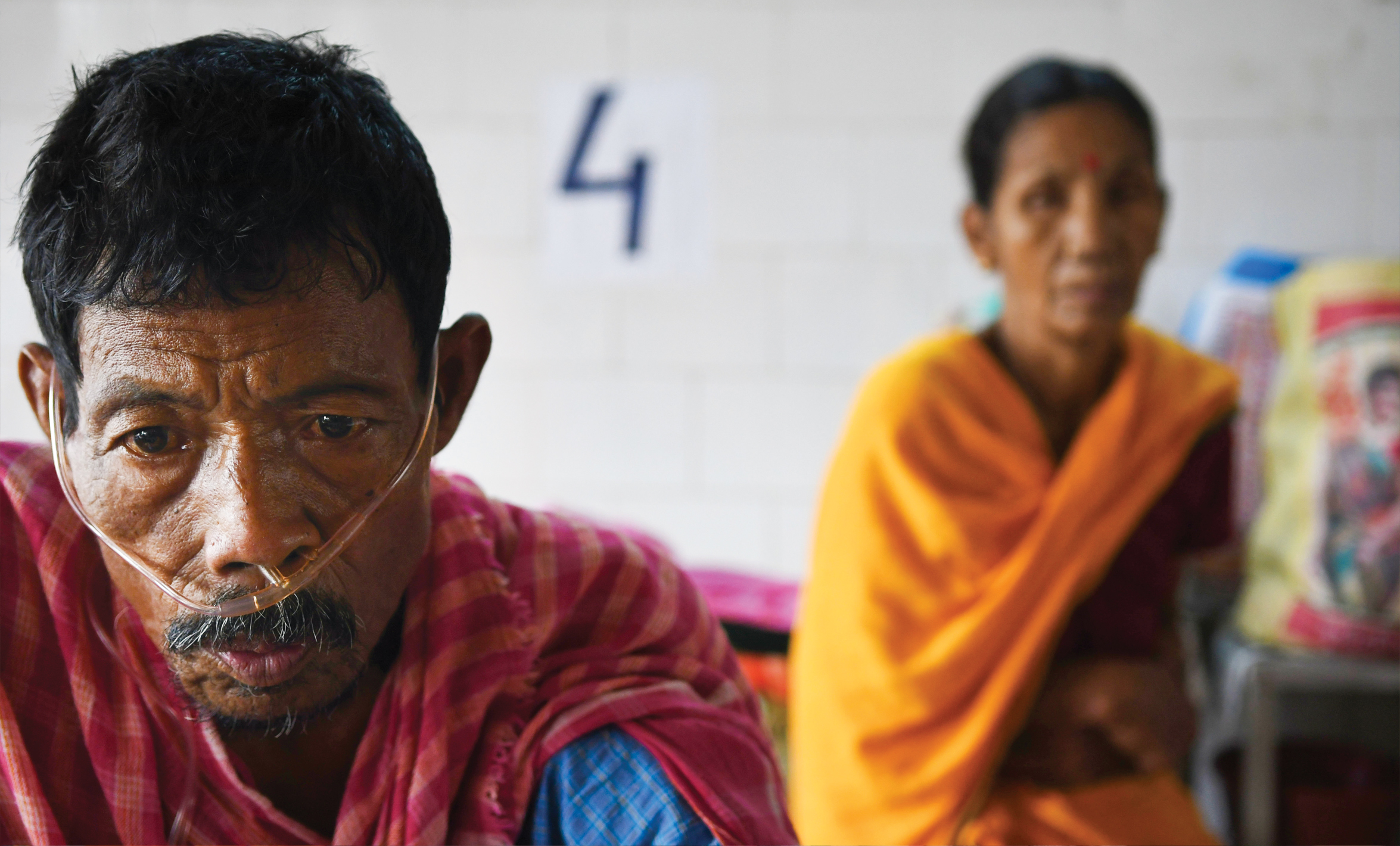A tuberculosis patient seen with a nasal cannula.